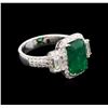 Image 2 : 3.57ct Emerald and Diamond Ring - 14KT White Gold