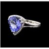 Image 2 : 14KT White Gold 5.80ct Tanzanite and Diamond Ring