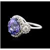 Image 2 : 14KT White Gold 6.14ct Tanzanite and Diamond Ring