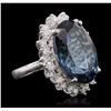 Image 2 : 14KT White Gold 21.45ct Blue Topaz and Diamond Ring