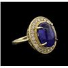 Image 2 : 14KT Yellow Gold 8.23ct Tanzanite and Diamond Ring