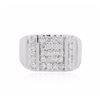 Image 1 : 14KT White Gold 0.88ctw Diamond Ring