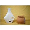 Image 2 : Southwestern Vase and Jar