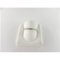 160-22342:18K white gold diamond eternity band