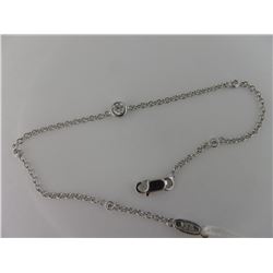 180-13624:18K white gold, diamond bracelet