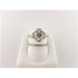 133-17772:18K white gold diamond engagement ring