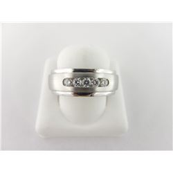 193-15135:18K white gold gents diamond band