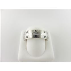 193-15823:10K white gold, black diamond gents band