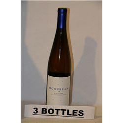 3 BOTTLES OF MOON BEAM RIESLING 2013 WHITE WINE