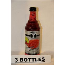 3 BOTTLES OF MOTT'S STRAWBERRY DAIQUIRI DRINK MIX