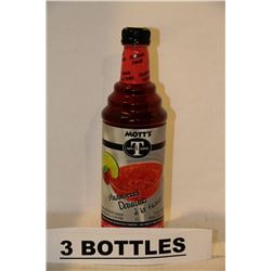 3 BOTTLES OF MOTT'S STRAWBERRY DAIQUIRI DRINK MIX