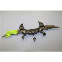 DOUBLE METAL DECORATIVE KNIFE