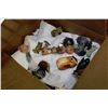 Image 1 : BOX OF COLLECTIBLE OWL FIGURINES