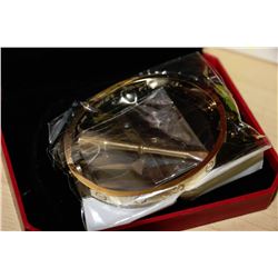 REPLICA CARTIER GOLD-TONE WOMEN'S BRACELET