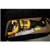 Image 1 : DEWALT 12A RECIPROCATING SAW WITH BAG