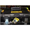 Image 1 : DEWALT TOOKBOX 6-1/4" HIGH