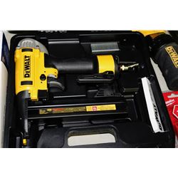 DEWALT FINISH STAPLER