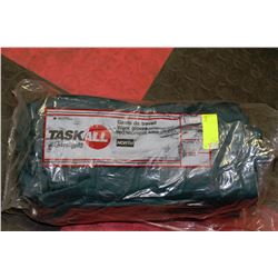 PACK OF 12 NORTH CHEMICAL RESISTANT GLOVES
