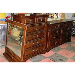 DARK WOOD BEDROOM SET INCLUDING 9-DRAWER DRESSER