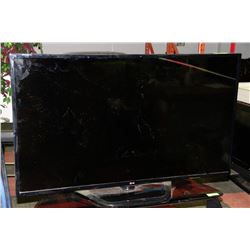 LG TV - 55" LED