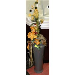 VASE WITH ARTIFICIAL FLOWERS