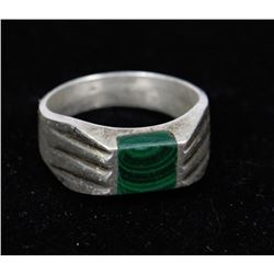 VINTAGE MENS STERLING SILVER WITH MALACHITE STONE