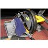 Image 1 : DEWALT 12" COMPOUND MITER SAW