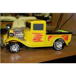 1999 BATTERY OPERATED TONKA TRUCK