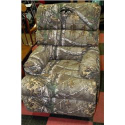 NEW DUCK COMMANDER CAMOUFLAGE RECLINER