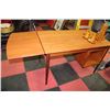 Image 2 : MID-CENTURY MODERN TEAK DESK WITH 3 DRAWERS,