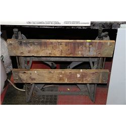 WORK BENCH