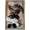 Image 1 : BOX OF SAFETY AND SUNGLASSES