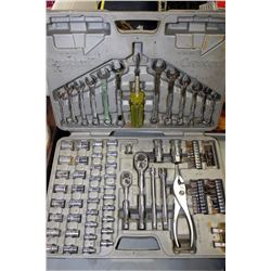 CRESCENT WRENCH & SOCKET SET (COMPLETE)