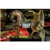 Image 1 : VINTAGE HORSE FIGURINE