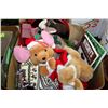 Image 1 : BOX W/STOCKINGS, LIGHTS, CHRISTMAS