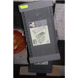 4-SHELF LIGHT DUTY RESIN SHELVES X2