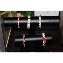 JEWELLERY DISPLAY WITH CONTENTS