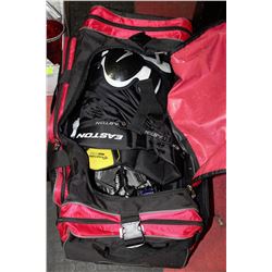 HOCKEY BAG WITH HOCKEY EQUIPMENT