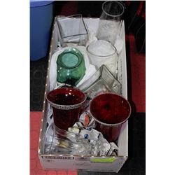 BOX W/DECORATIVE VASES INCL. LEAD