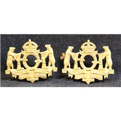 B55. 101st Edmonton Fusiliers Collar badge pair