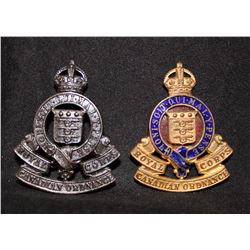 D40. Royal Canadian Army Ordnance Corps OFFICER'S Cap Badge lot