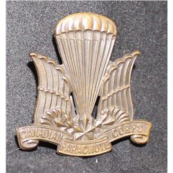 D70. Canadian Parachute Corps Cap Badge