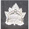 Image 2 : D88. Canadian UNIVERSITY Courses cap badge