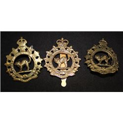 D94. Ontario Regiment Cap Badge Lot
