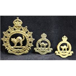D221. Ontario Regiment Cap/Collar badge set