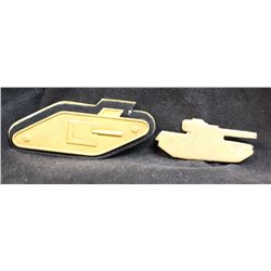 D223. Tanker Shoulder badge lot