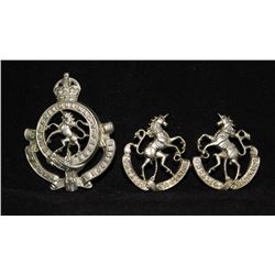 D308. Governor Generals Horse Guard Cap/Collar badge lot