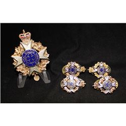 E14. Canadian Chaplain Corps Branch Cap/Collar badge lot