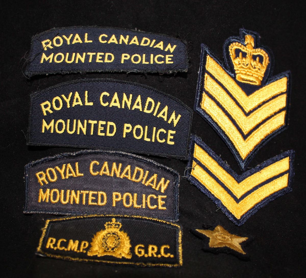 Ranks In The Rcmp P19. RCMP Cloth flash/rank lot
