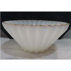 Fenton Mixing Bowl